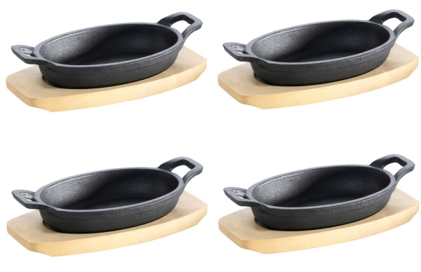 Gusseisenpfännchen -oval- mit 2 Griffen Ø 21 x 15,5 cm und Holzuntersetzer (4er Set)