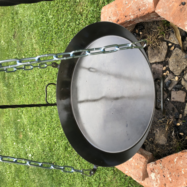 Helmensdorfer Eisenpfanne Schwenkgrillpfanne 40 cm gebläut 2 Griffe mit 3 Ösen Sonderanfertigung für Dreibein